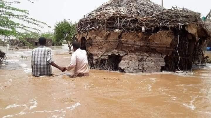 منتدى منظمات المجتمع المدني في اليمن يطلق نداءً عاجلاً لإغاثة المدنيين من كارثة السيول ومواجهة التغيرات المناخية